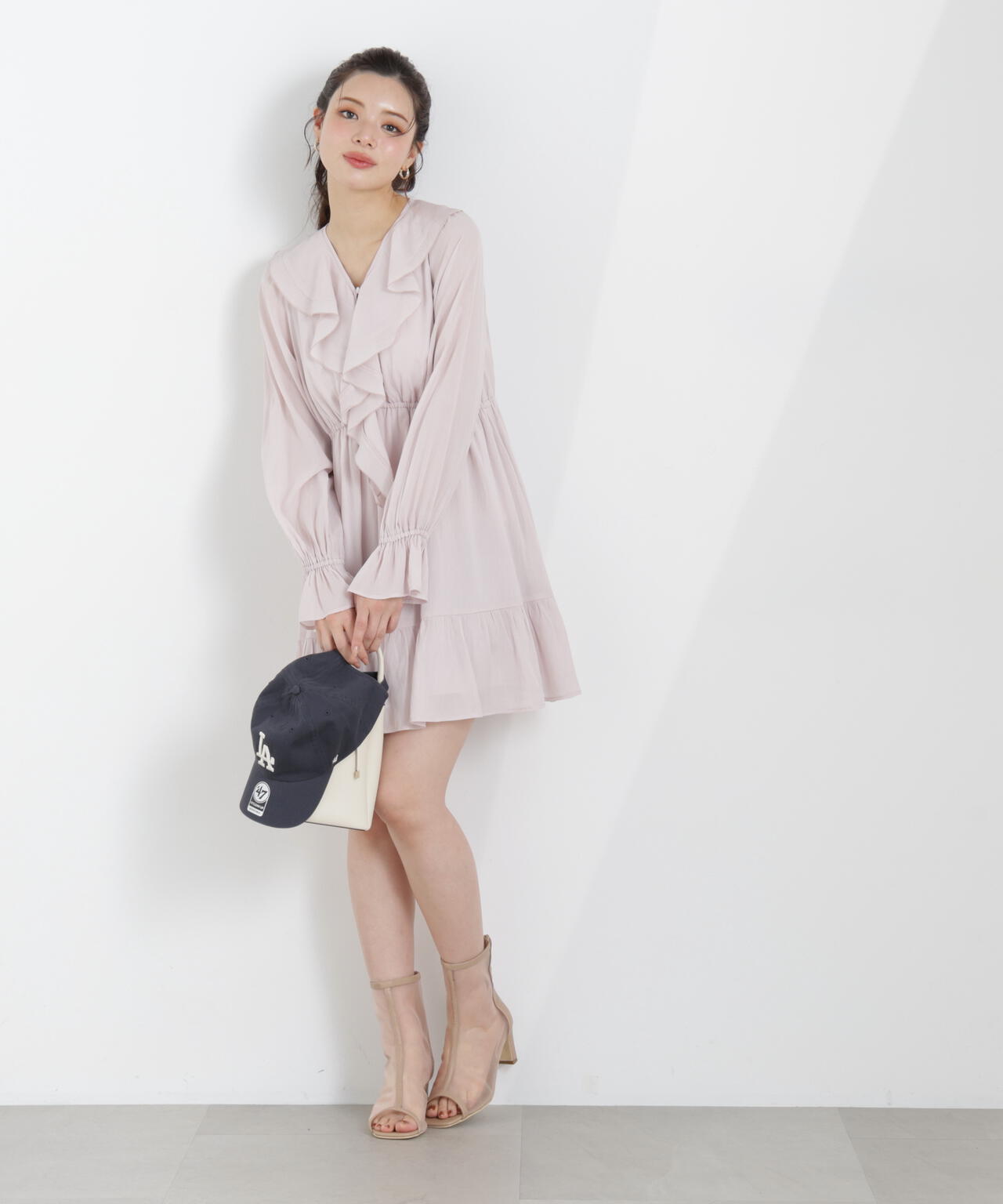 《EDIT COLOGNE》ラッフルミニワンピース【WEB・一部店舗限定】