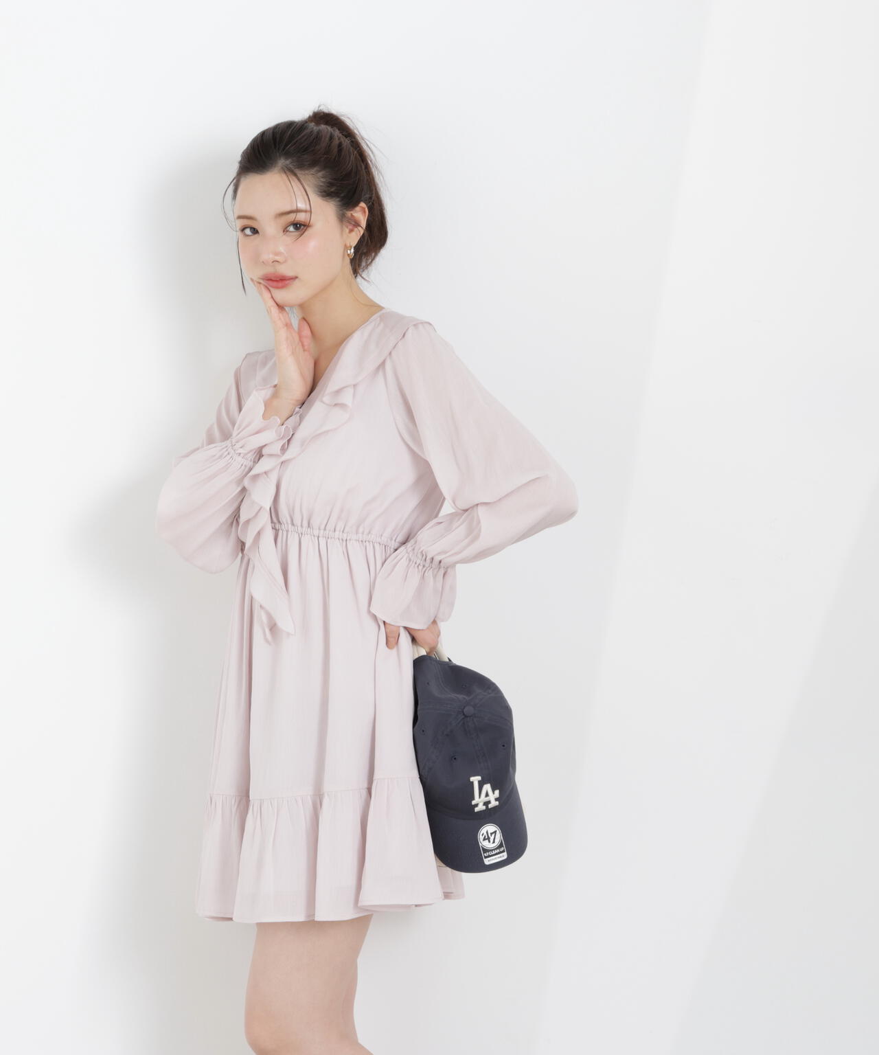 《EDIT COLOGNE》ラッフルミニワンピース【WEB・一部店舗限定】