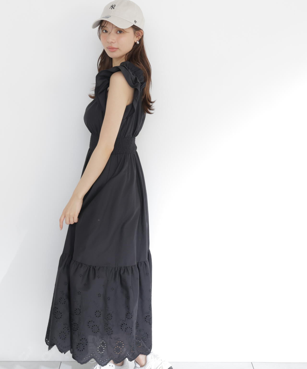 166cm B:78 W:56 H:83 S:24.5cm 着用サイズ:M