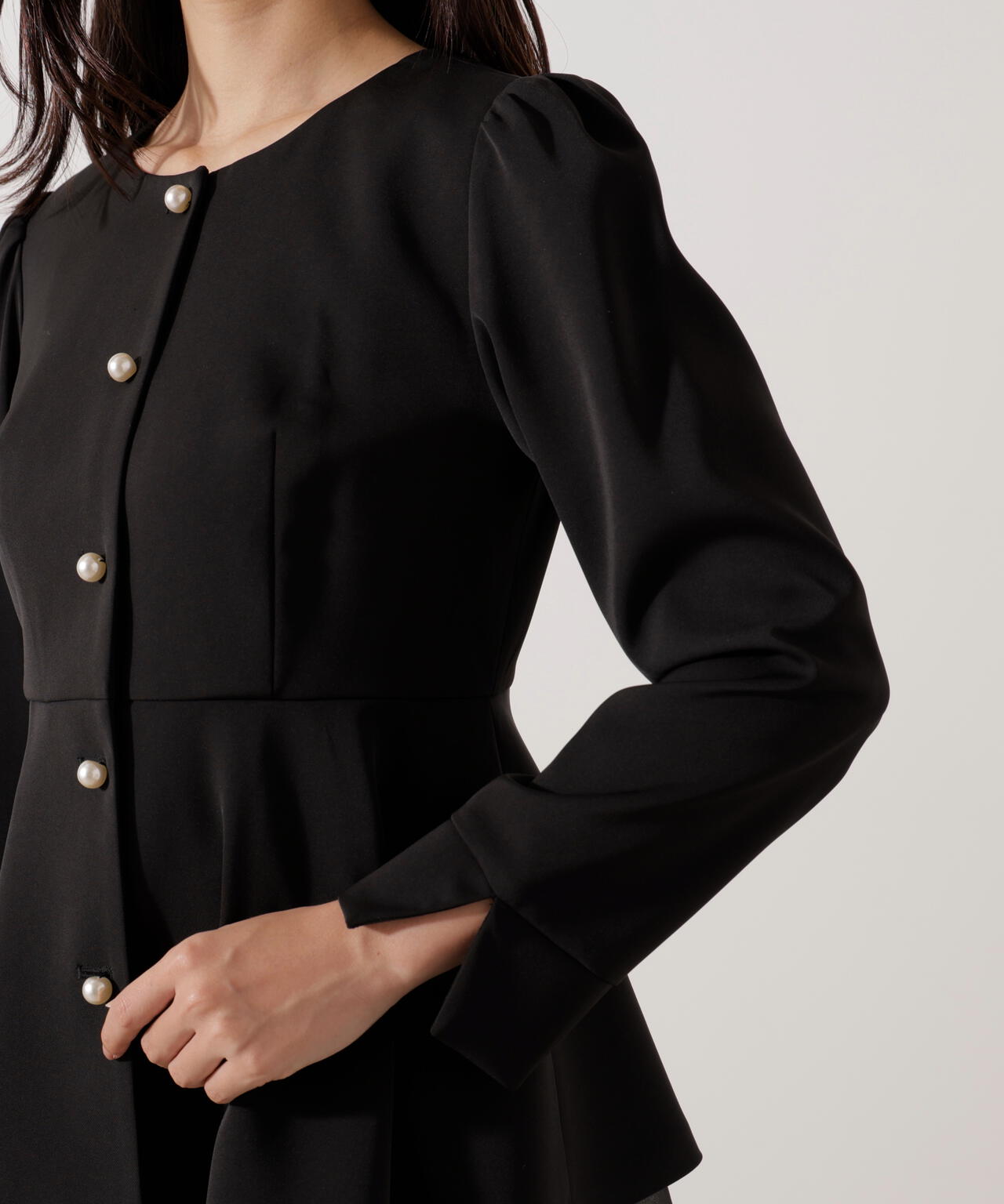 ペプラムジャケット