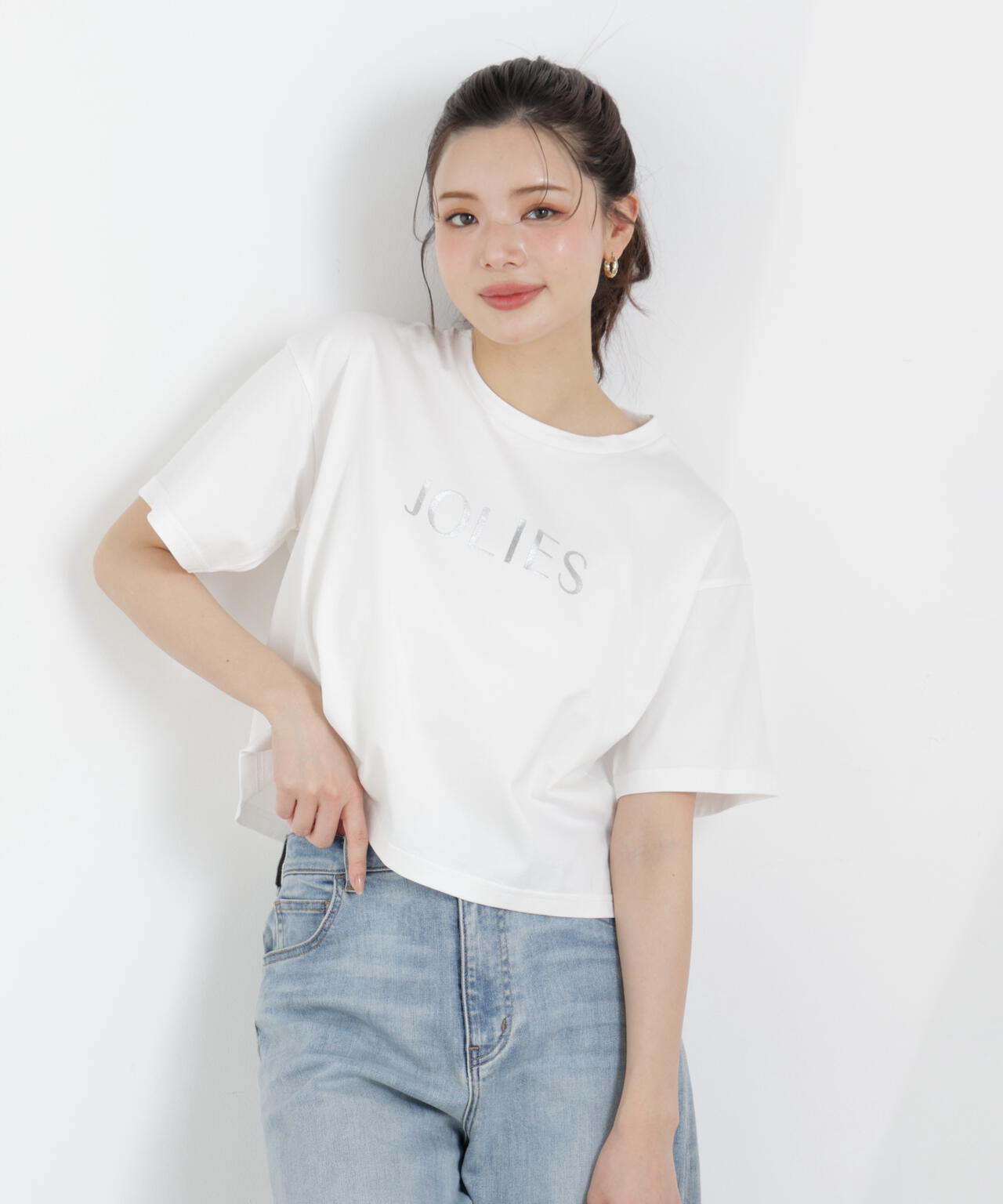 ロゴTシャツ