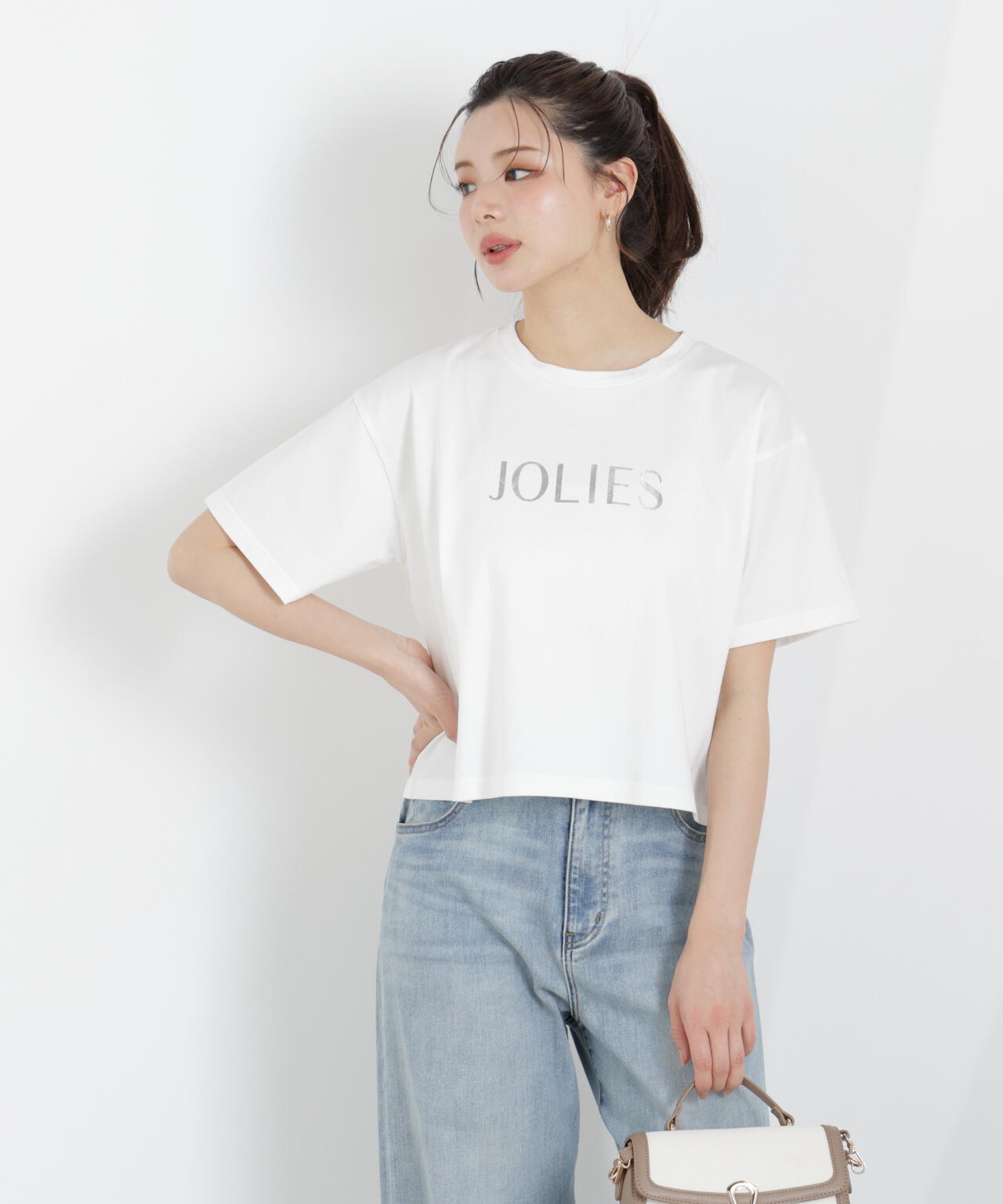 ロゴTシャツ