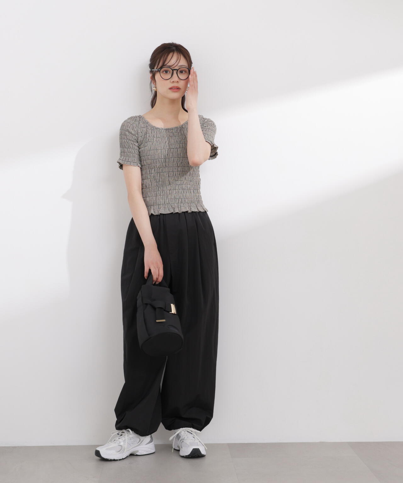 166cm B:78 W:56 H:83 S:24.5cm 着用サイズ:FR