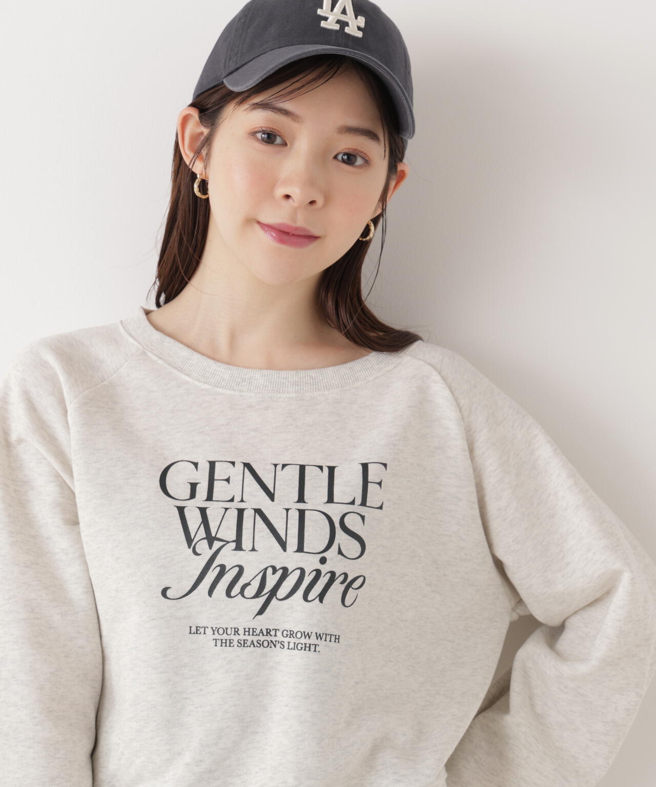 <ウォッシャブル>〈a/mie〉ラグランロゴトップス