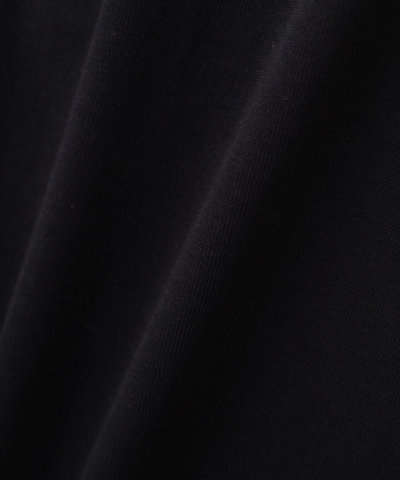 <加藤栞さん着用>〈a/mie〉オーガニック接触冷感チャーム付きTシャツ