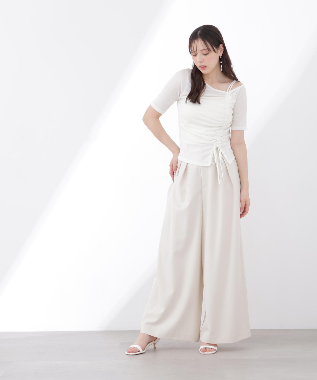 <中川紅葉さん着用>〈a/mie〉アシメドロストカットソー