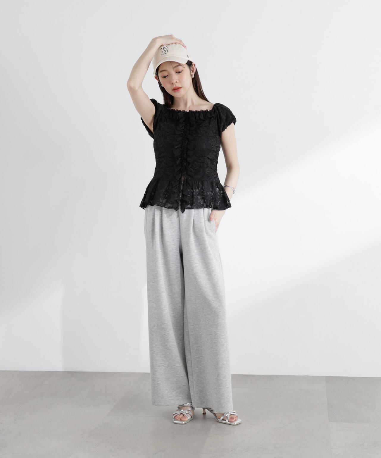 167cm 着用サイズ:FR