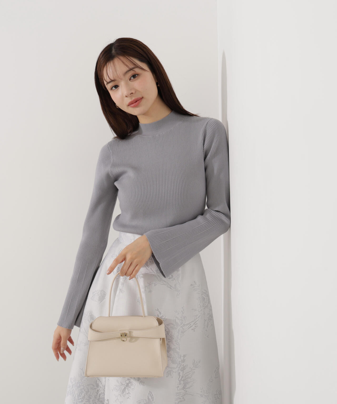 モックネックベーシックニット