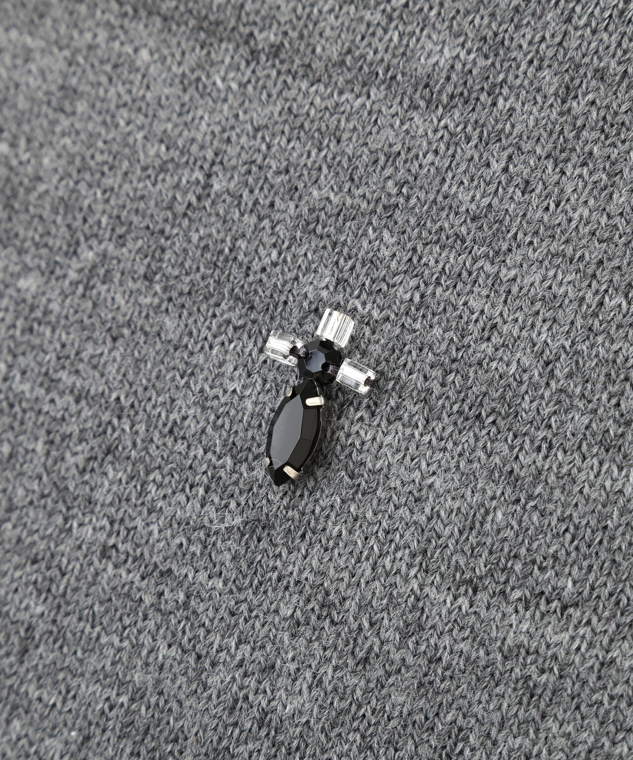 ビジュー付きボックスニット