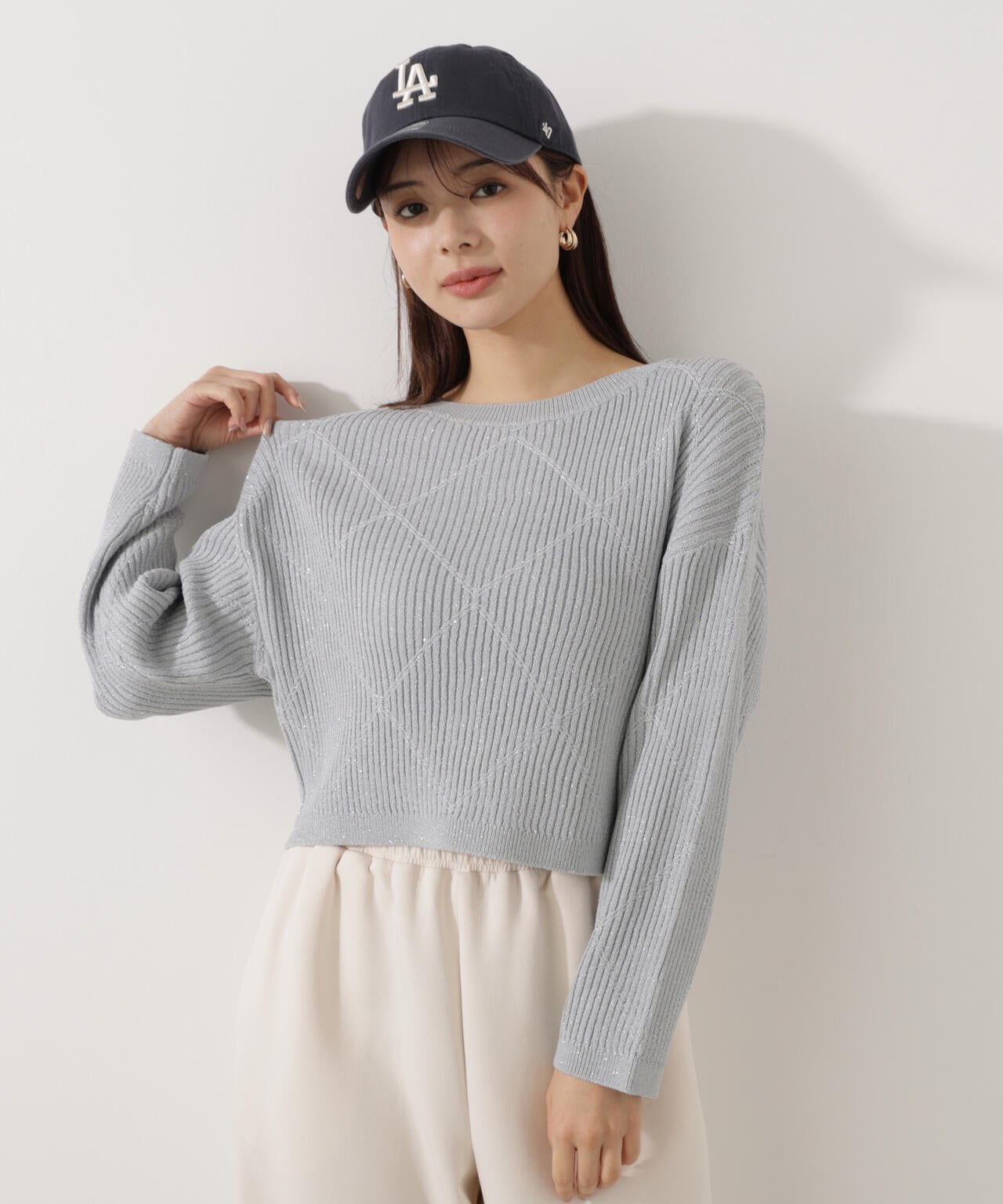 ラメ入りアイレットボクシーニット