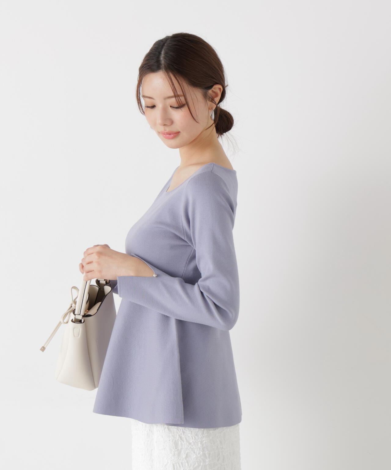 <ウォッシャブル/UV>ペプラムベーシックニット【ブルー:official site・ZOZOTOWN・一部店舗限定】