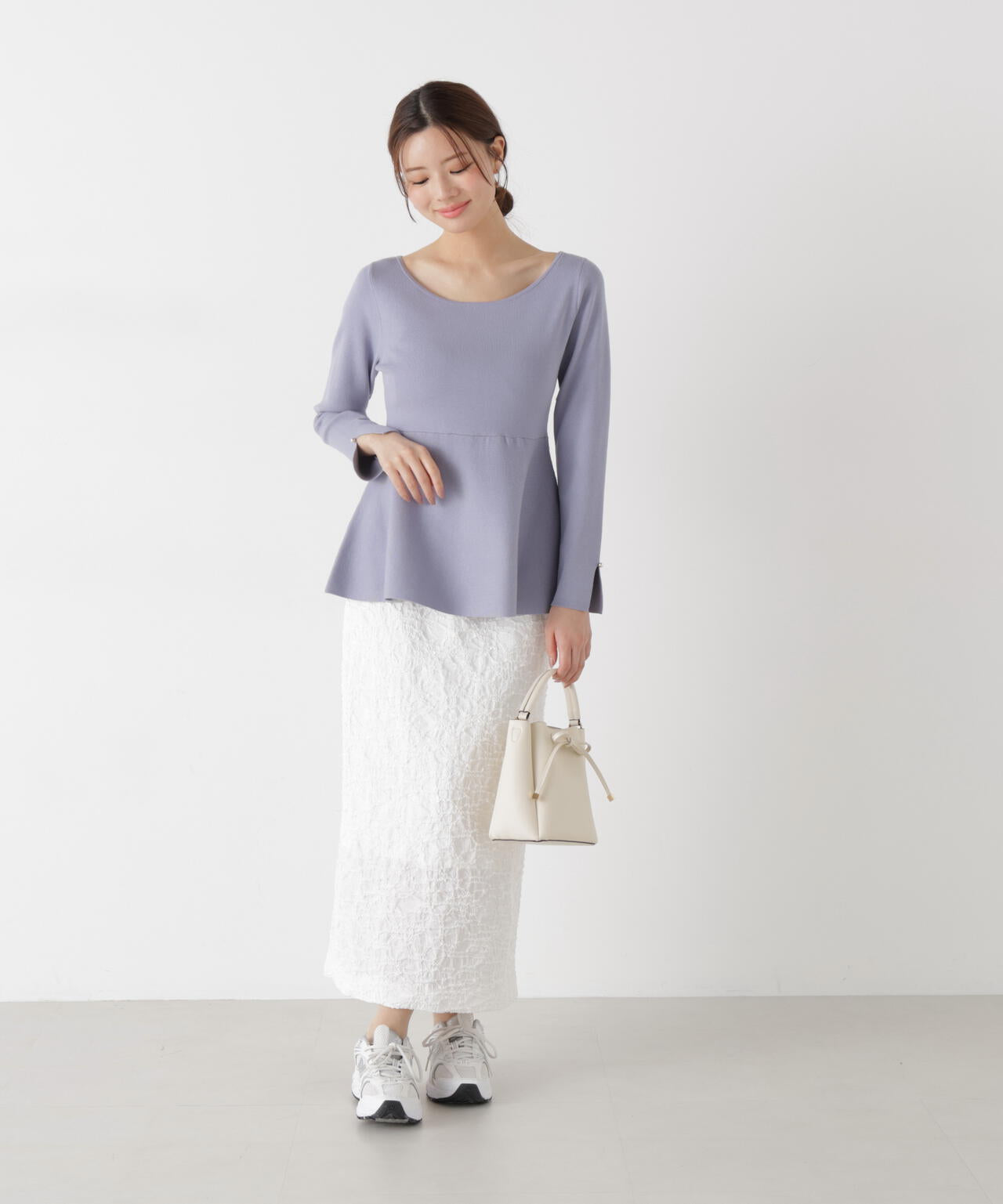 <ウォッシャブル/UV>ペプラムベーシックニット【ブルー:official site・ZOZOTOWN・一部店舗限定】