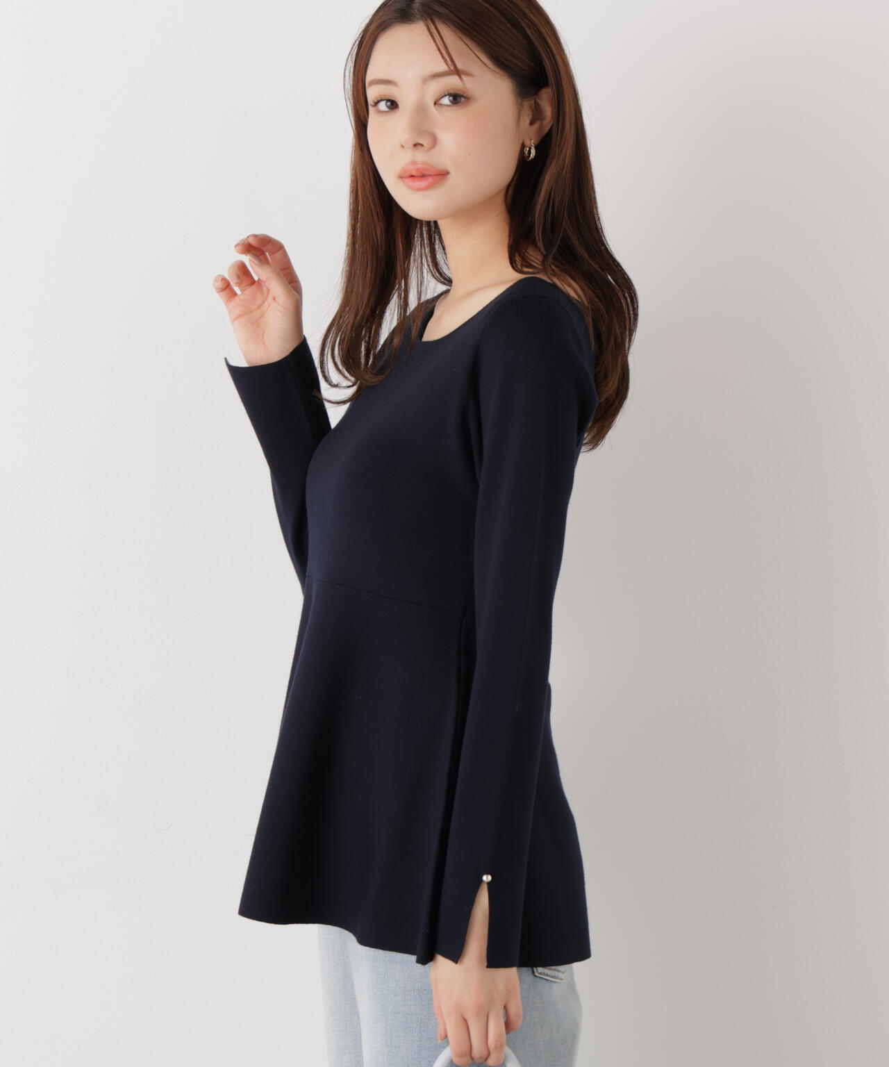 <ウォッシャブル/UV>ペプラムベーシックニット【ブルー:official site・ZOZOTOWN・一部店舗限定】