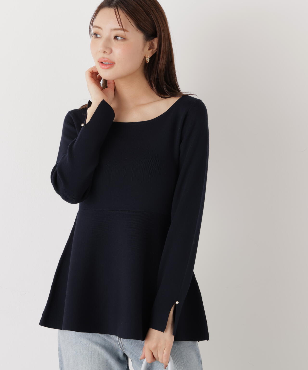 <ウォッシャブル/UV>ペプラムベーシックニット【ブルー:official site・ZOZOTOWN・一部店舗限定】