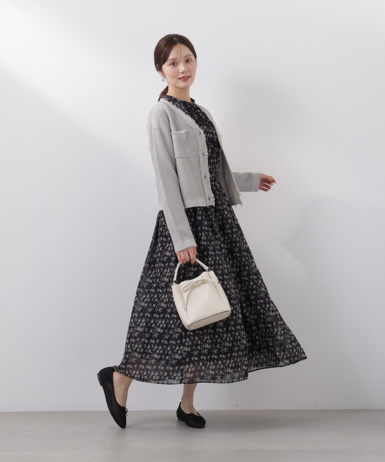 ラメ透かしニットジャケット