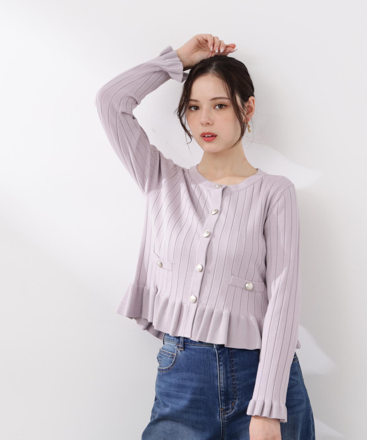 <ウォッシャブル/UV>ボタン付きペプラムニット【ラベンダー:official site・一部店舗限定】