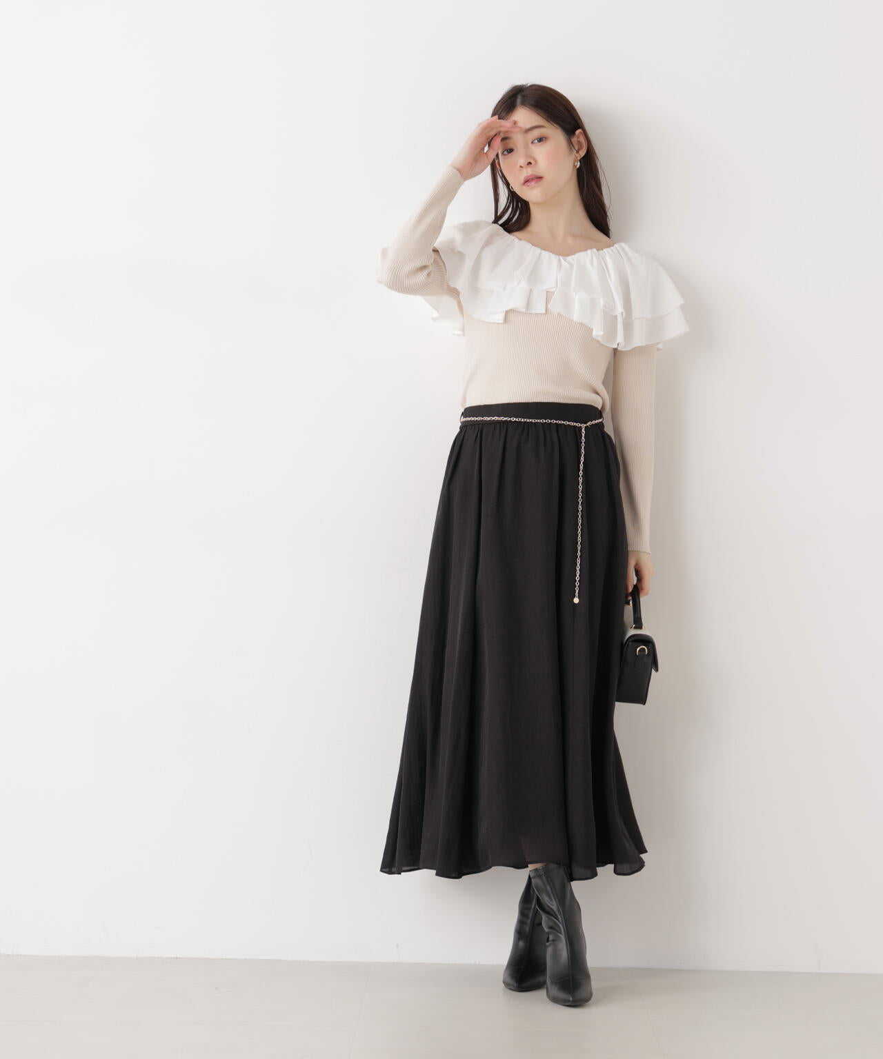 ボリュームラッフルニット【ピンク×ピンク:official site・一部店舗限定】