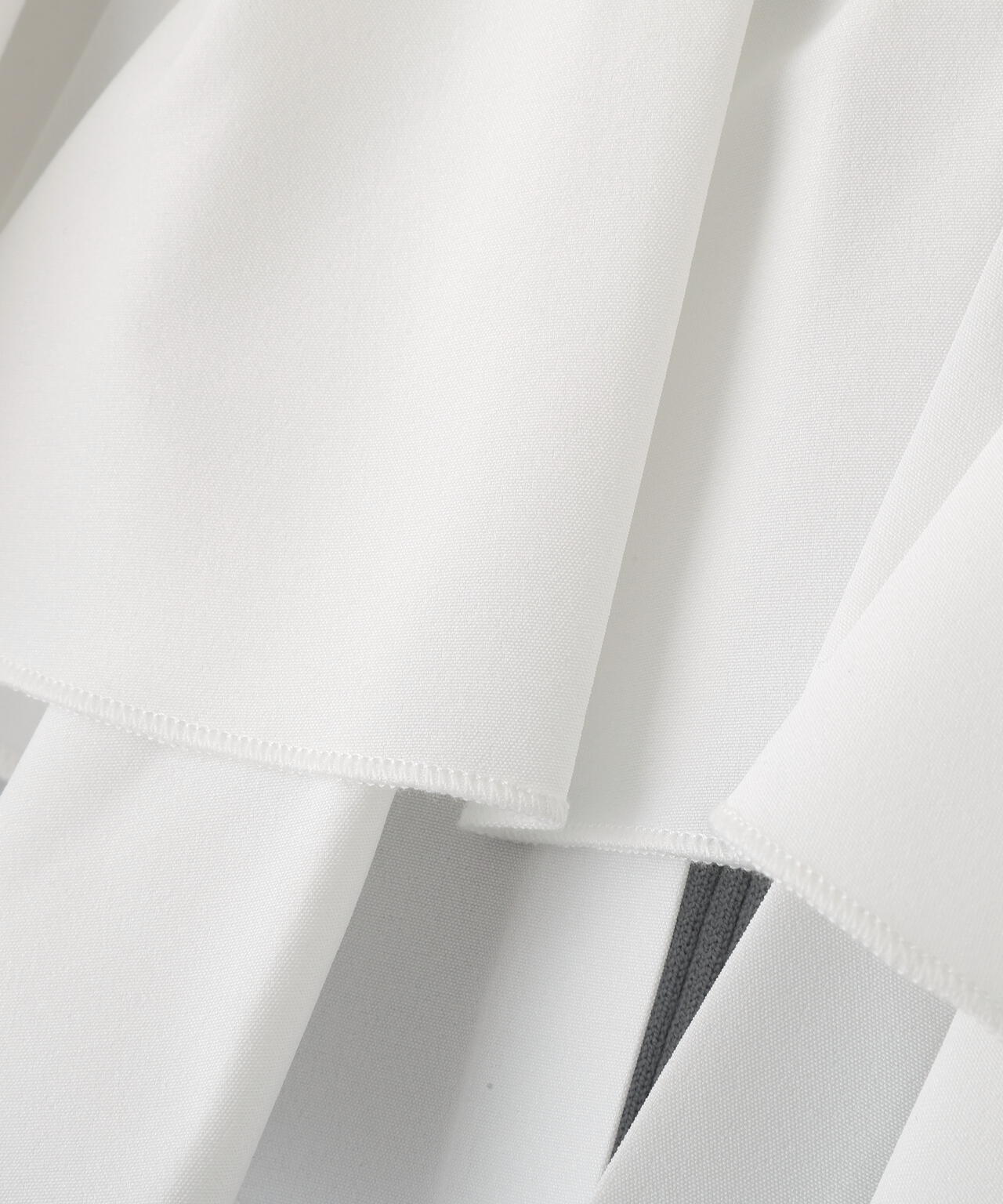 ボリュームラッフルニット【ピンク×ピンク:official site・一部店舗限定】