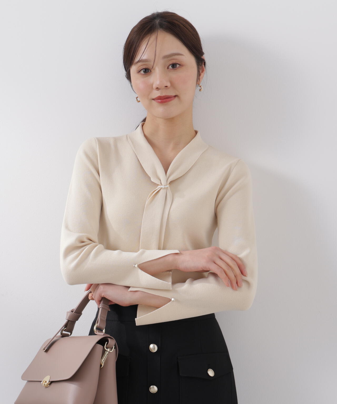 パールリングボウタイニット【グレー:official site・ZOZOTOWN・一部店舗限定】