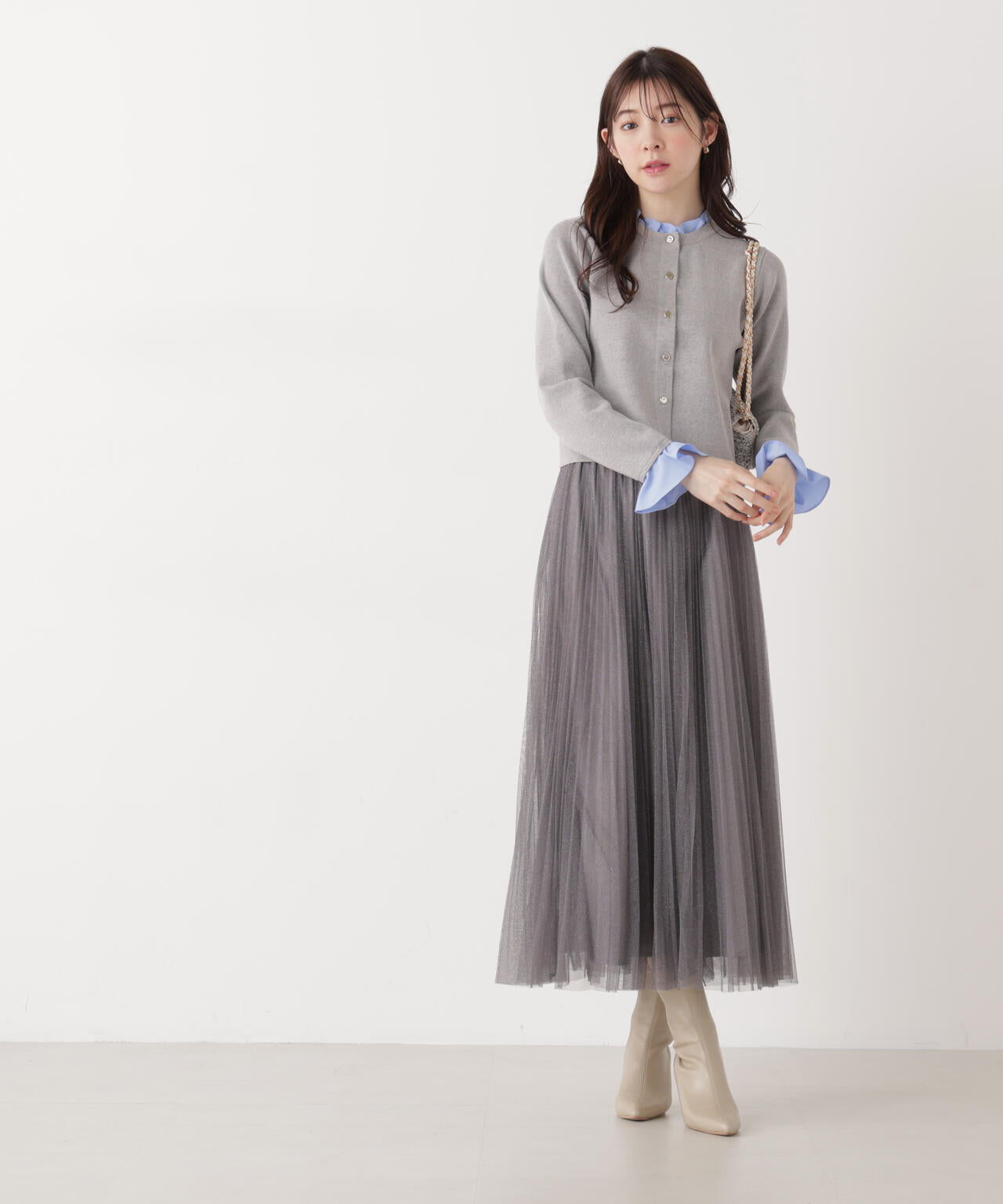 フリルショートカーディガン