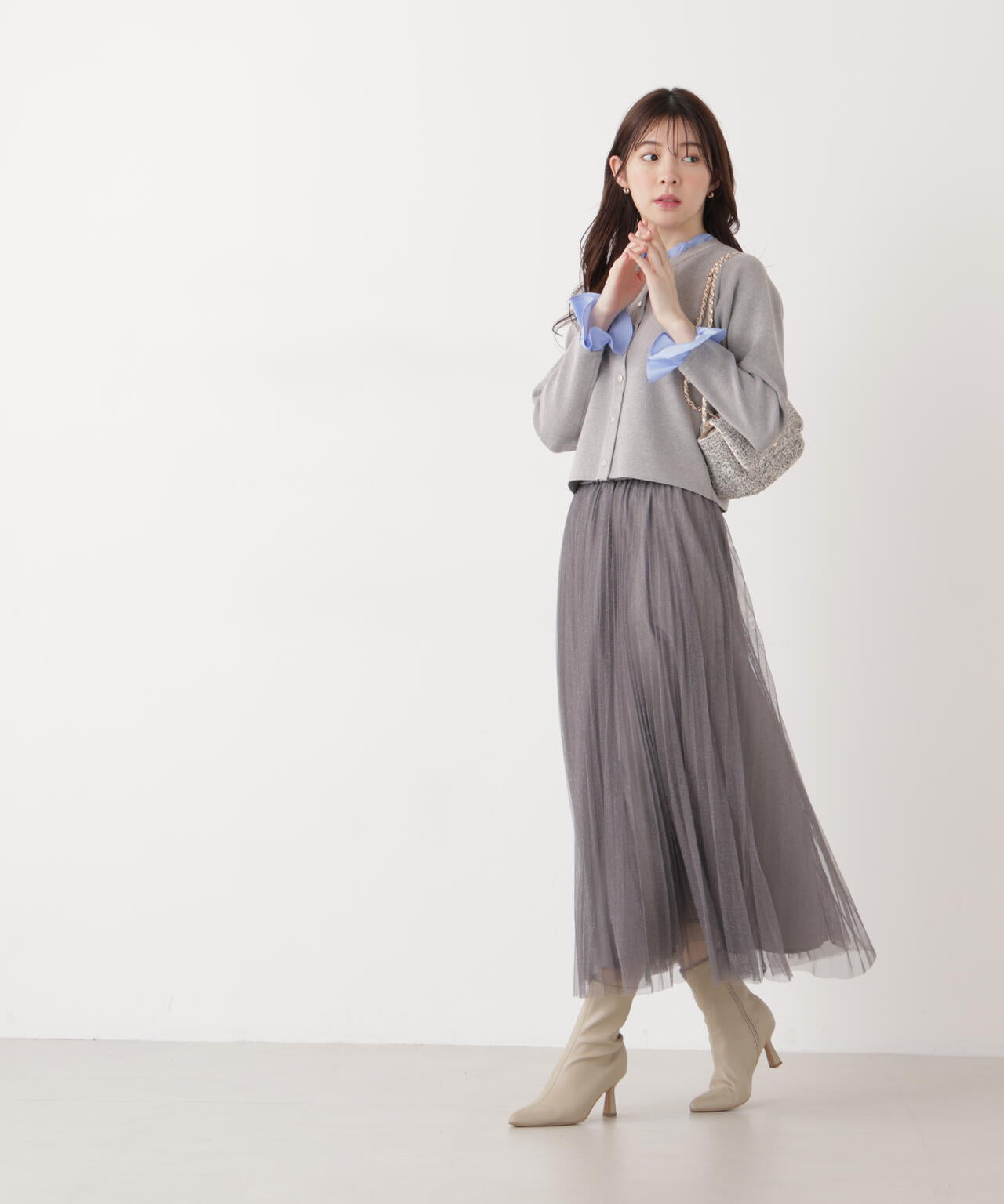 フリルショートカーディガン