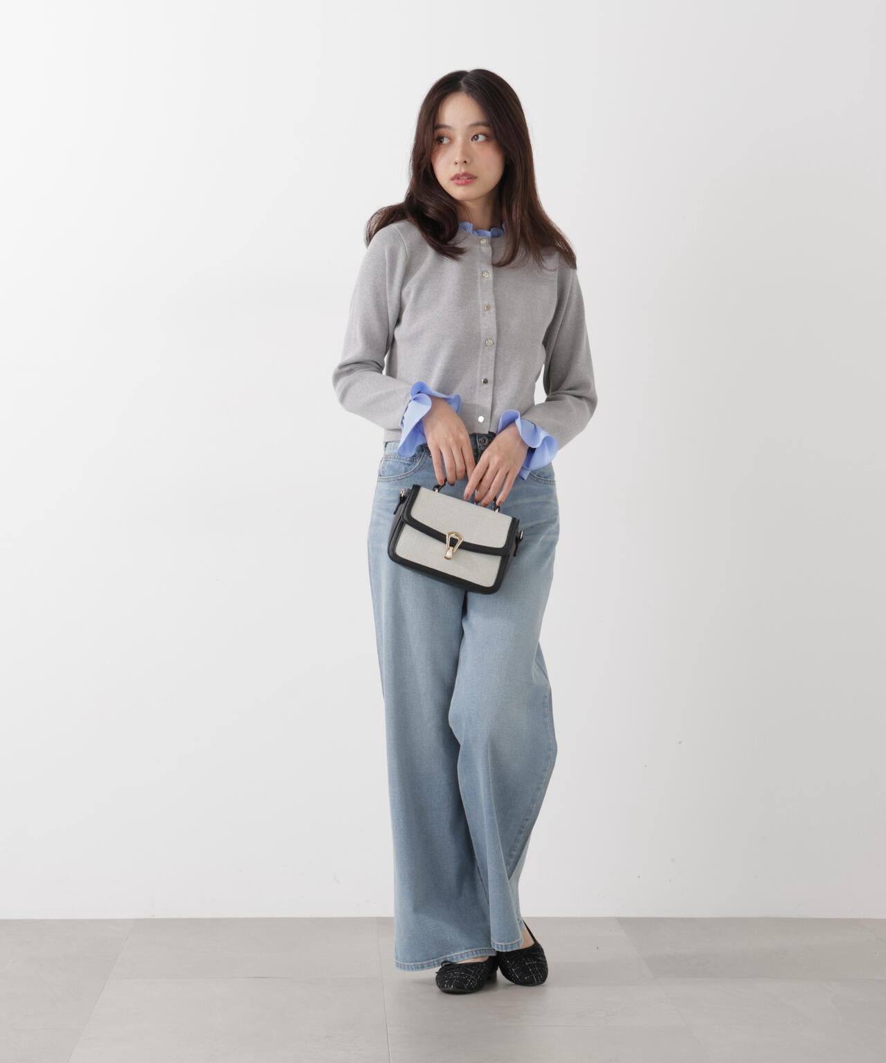 フリルショートカーディガン