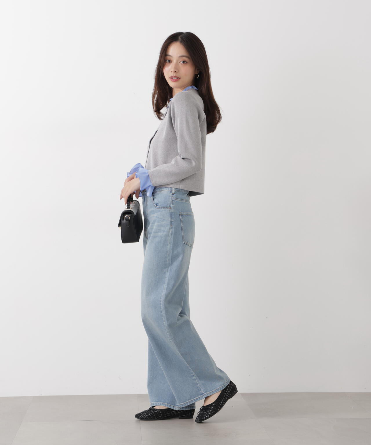 フリルショートカーディガン