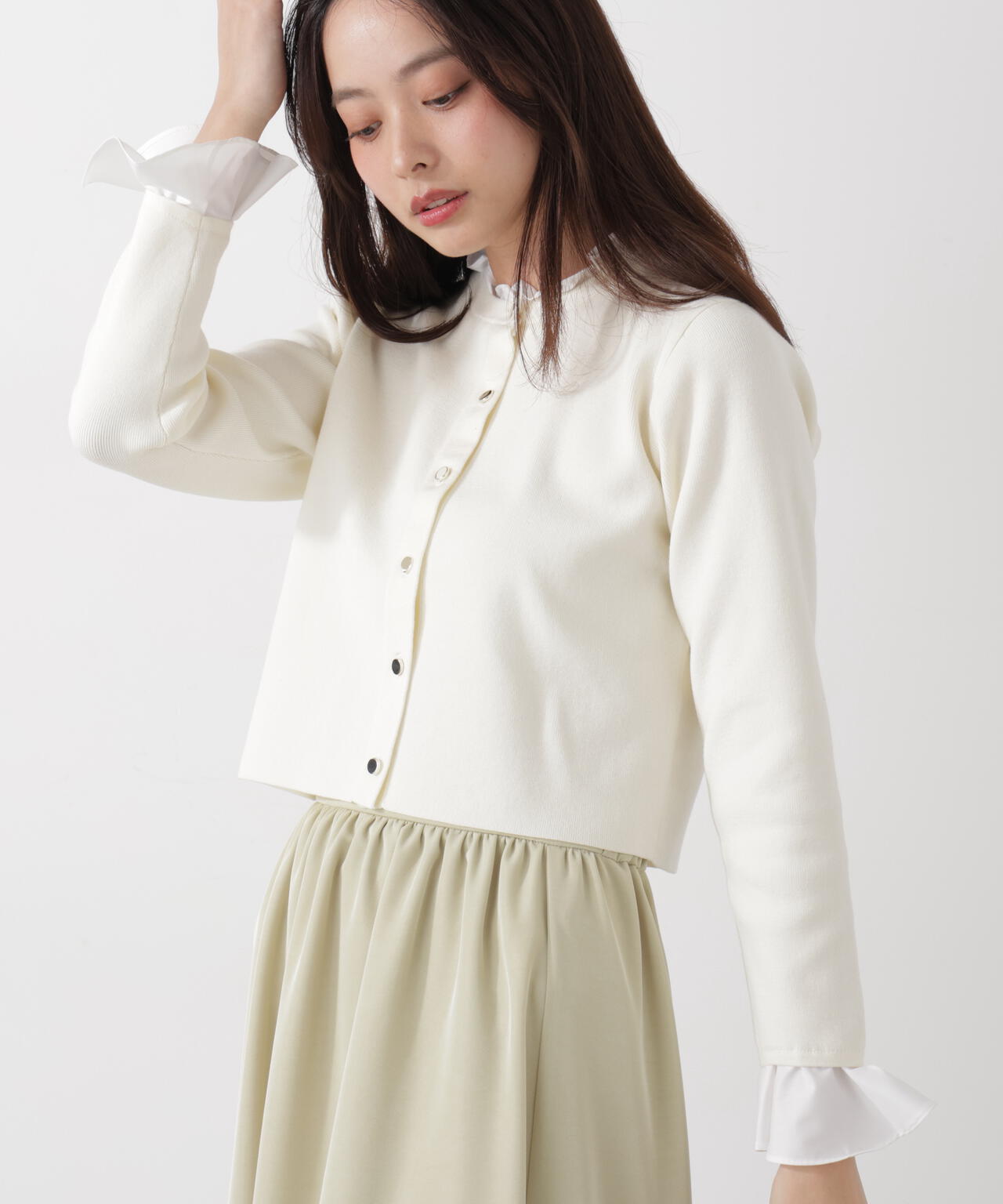 フリルショートカーディガン