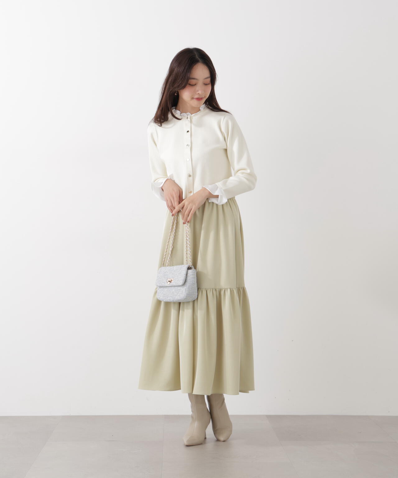 フリルショートカーディガン