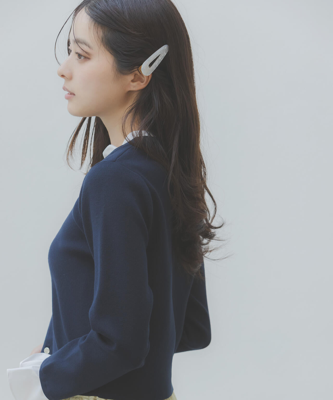 フリルショートカーディガン