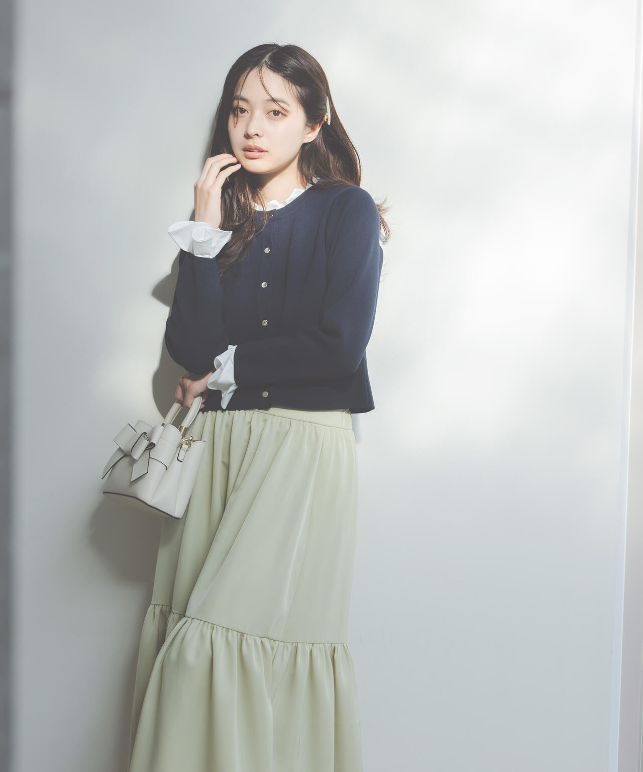 フリルショートカーディガン