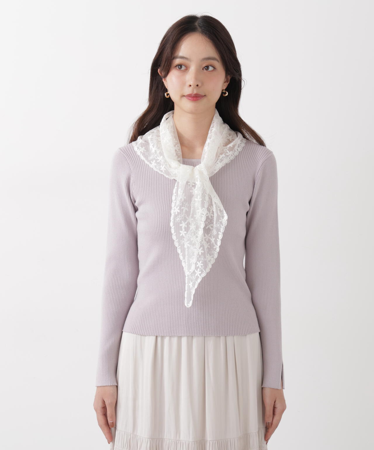 《EDIT COLOGNE》レーススカーフ付きリブニット【ホワイト×ブラックボーダー:official site・ZOZO・一部店舗限定】