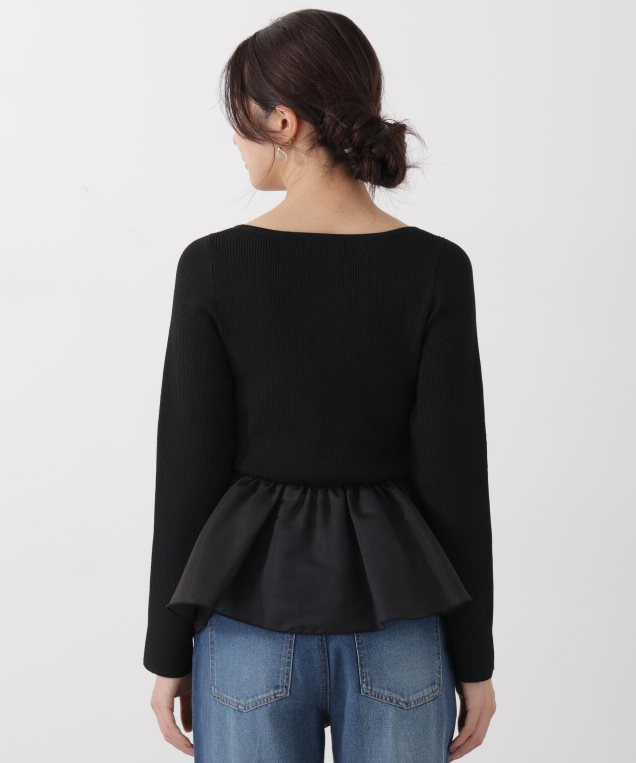 〈a/mie〉シアーペプラムリブニット