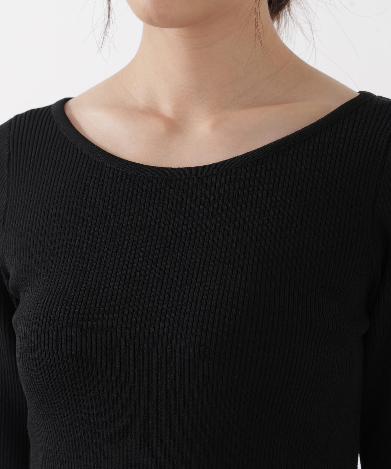 〈a/mie〉シアーペプラムリブニット