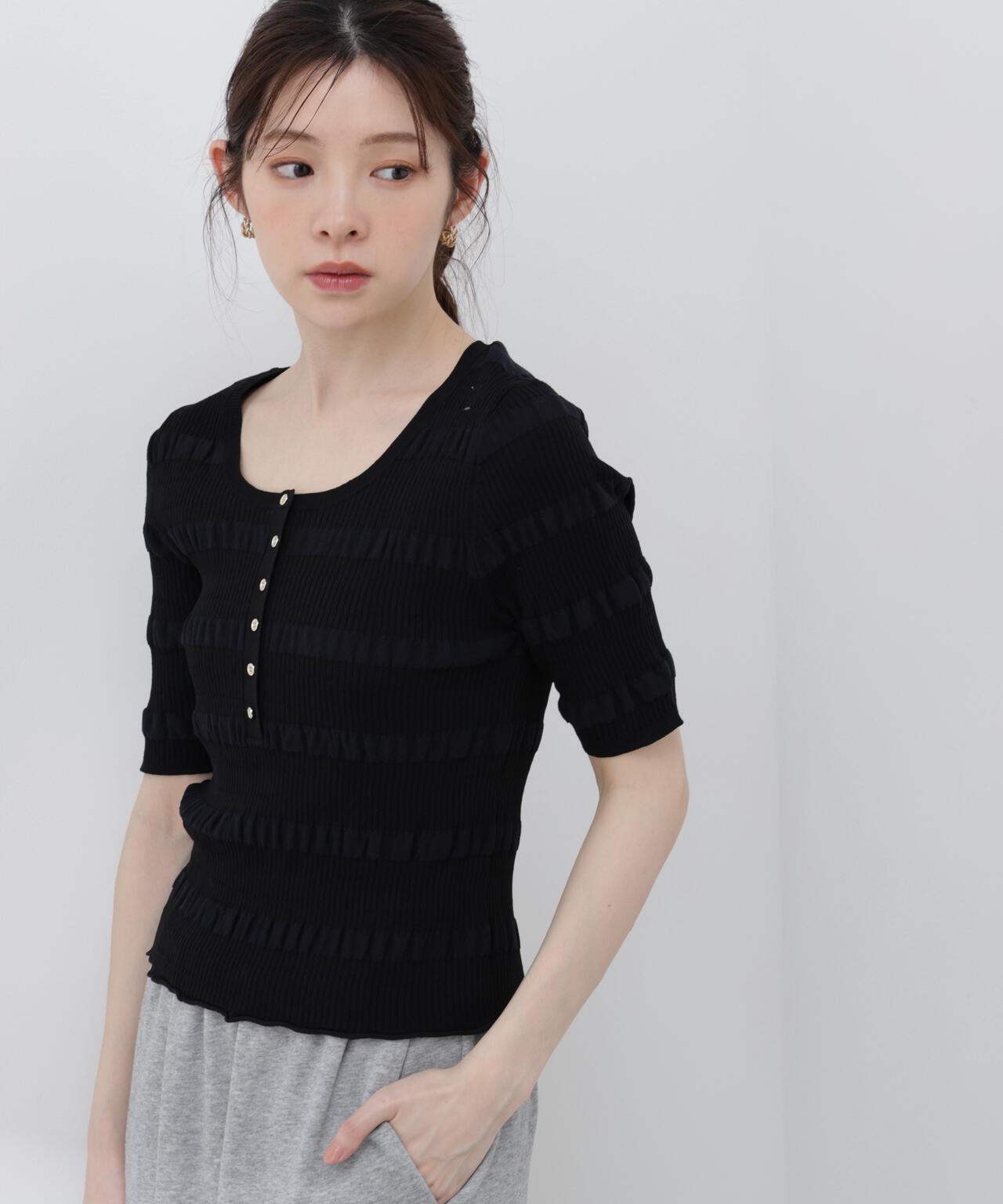 167cm 着用サイズ:FR