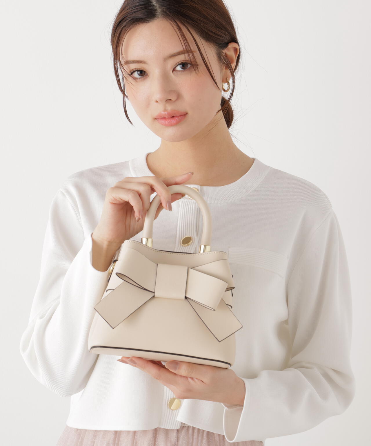 フロントリボンバッグミニ【ブラック・アイボリー:official site・ZOZOTOWN・一部店舗限定】