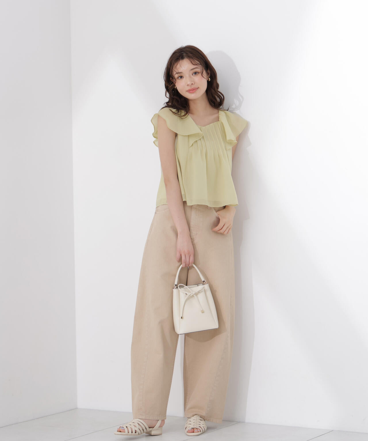 165cm 着用サイズ:FR