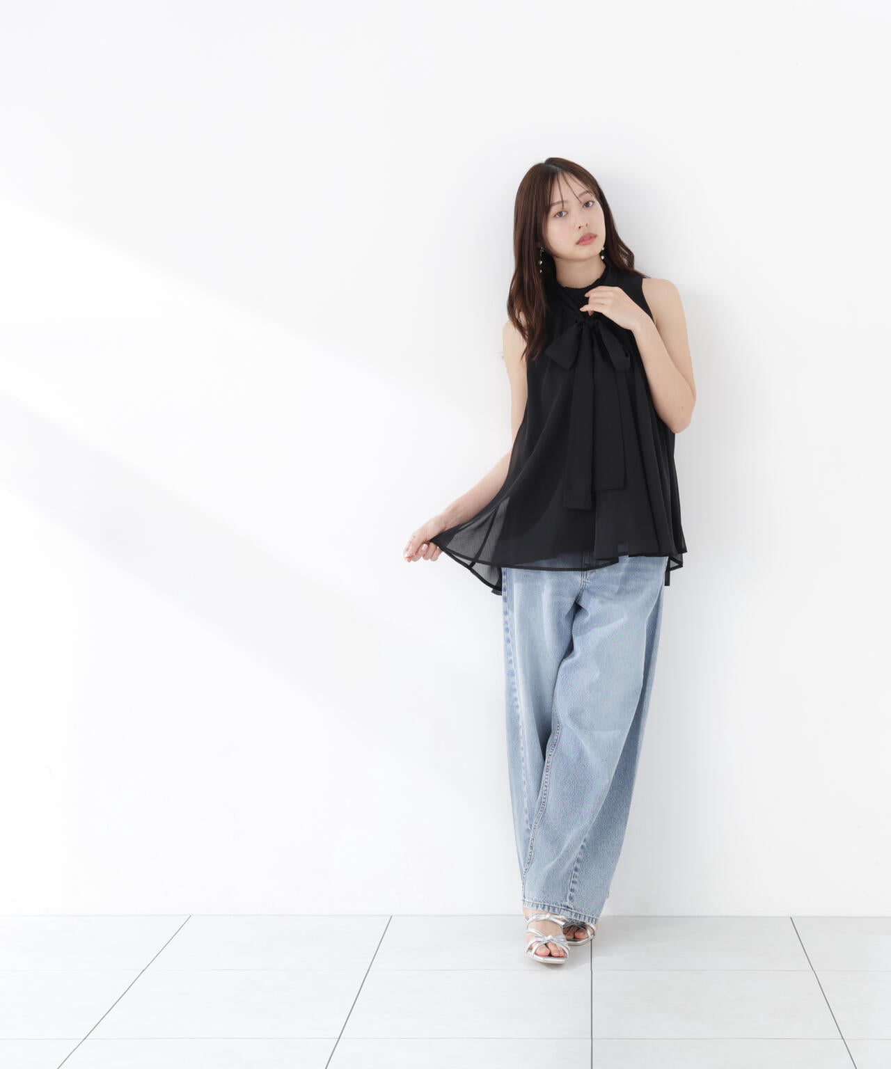 165cm B:82 W:59 H:86 S:25cm 着用サイズ:FR