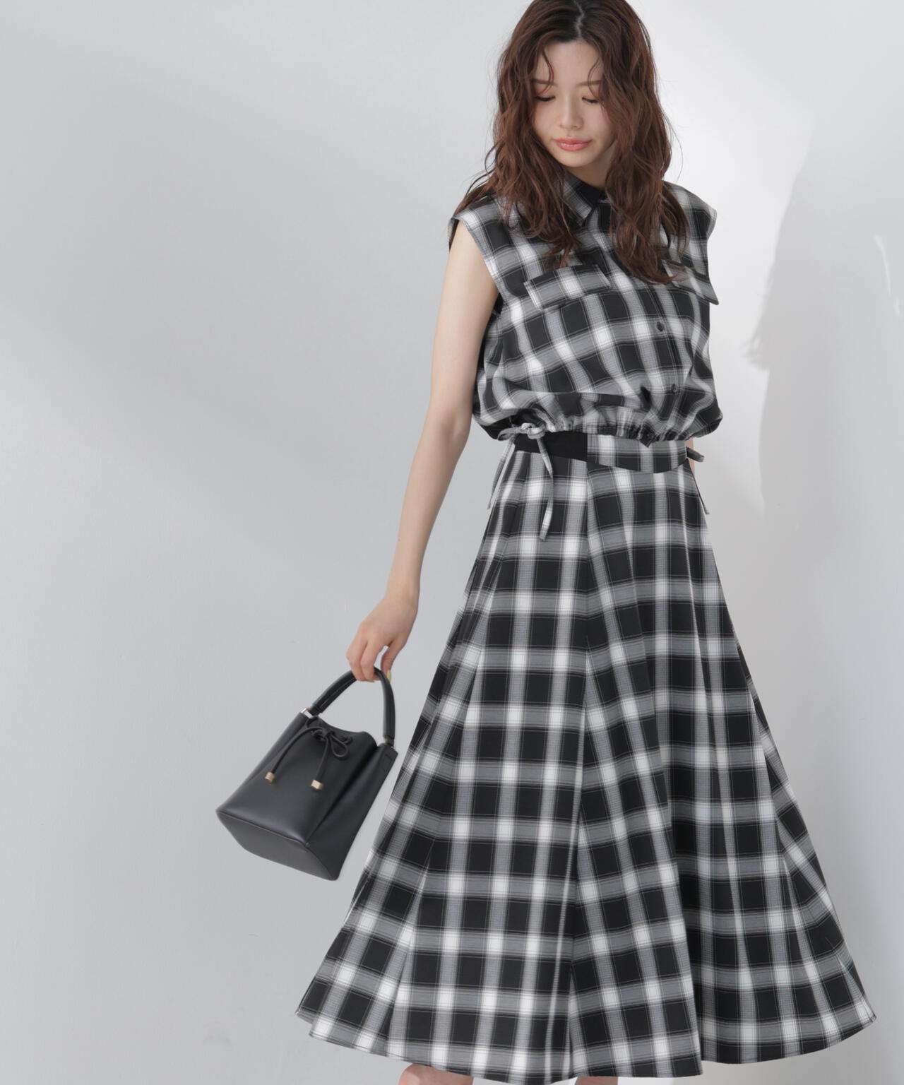 165cm 着用サイズ:FR