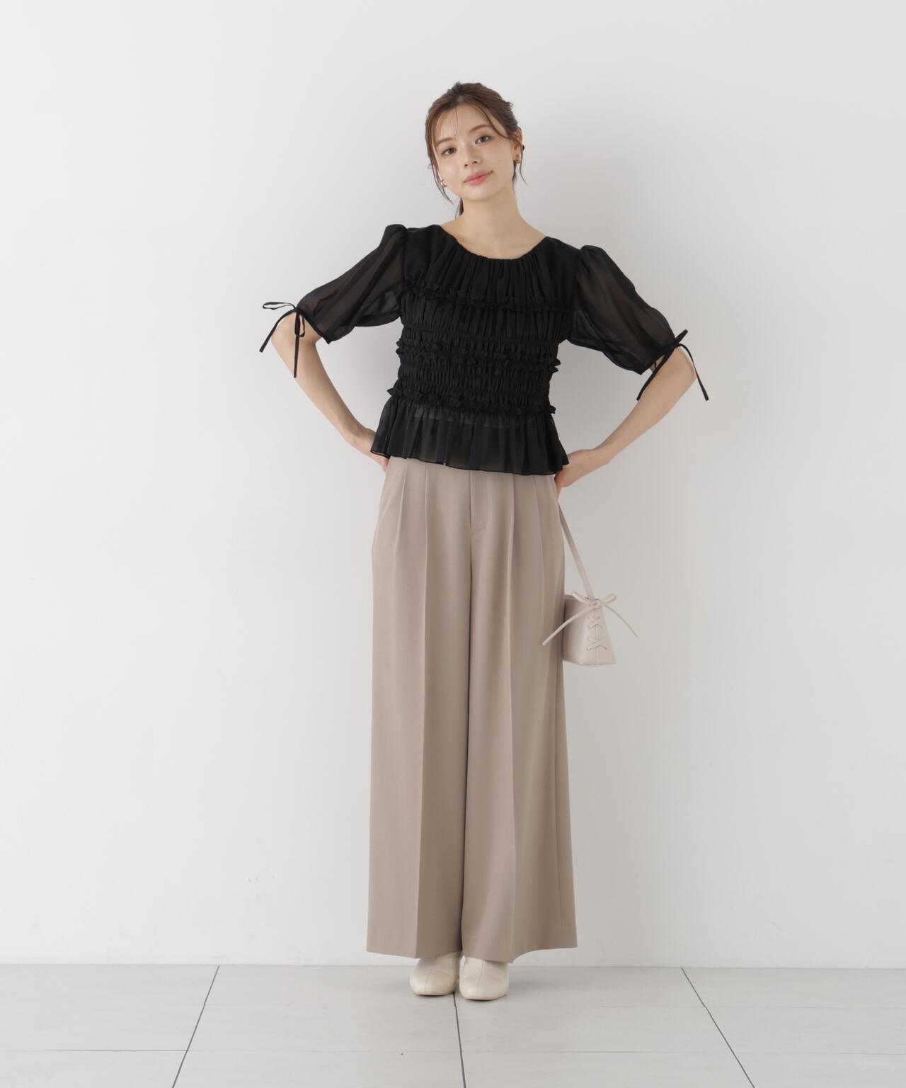 165cm 着用サイズ:FR