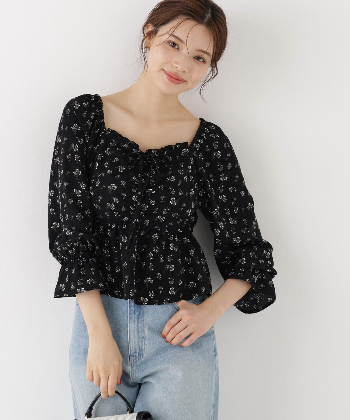 165cm 着用サイズ:FR