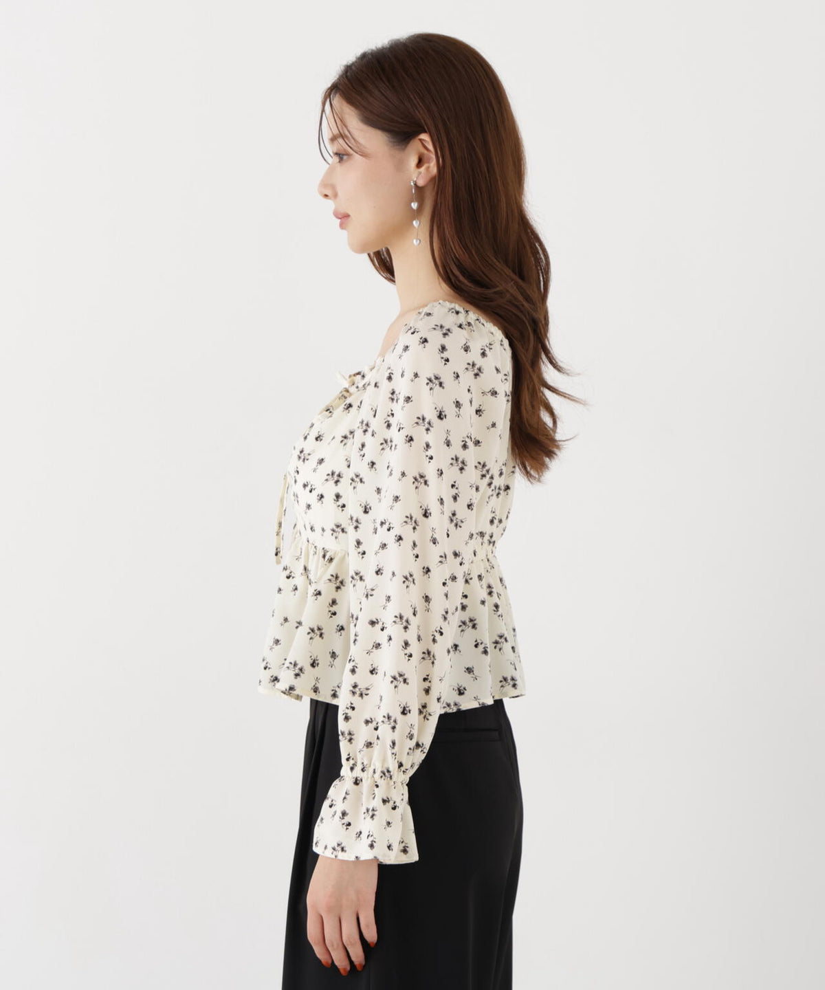 165cm 着用サイズ:FR