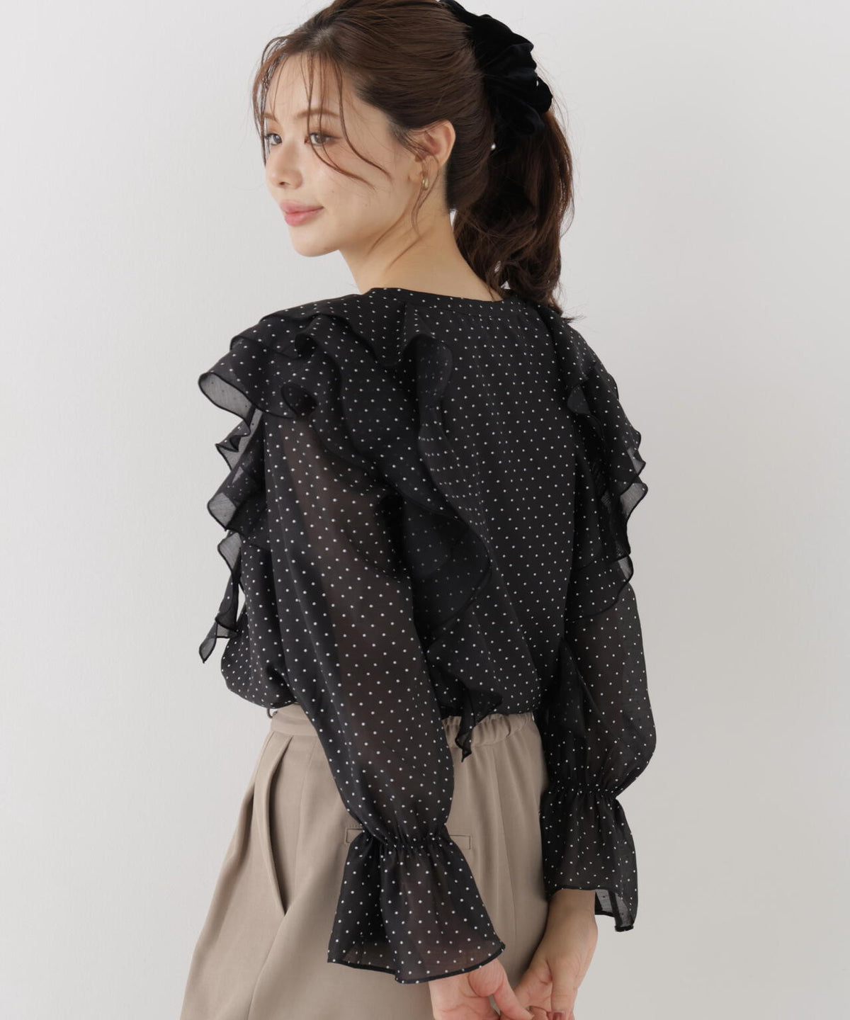 165cm 着用サイズ:FR