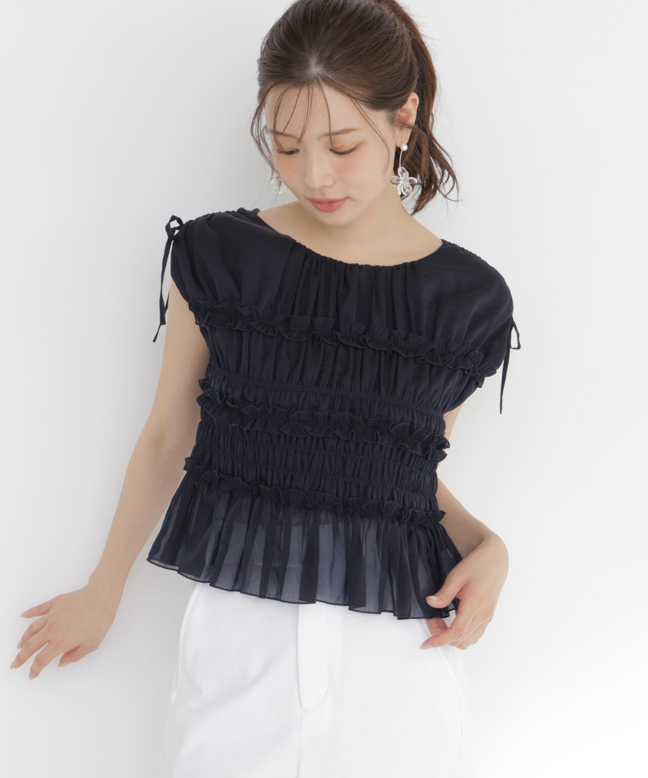 165cm 着用サイズ:FR