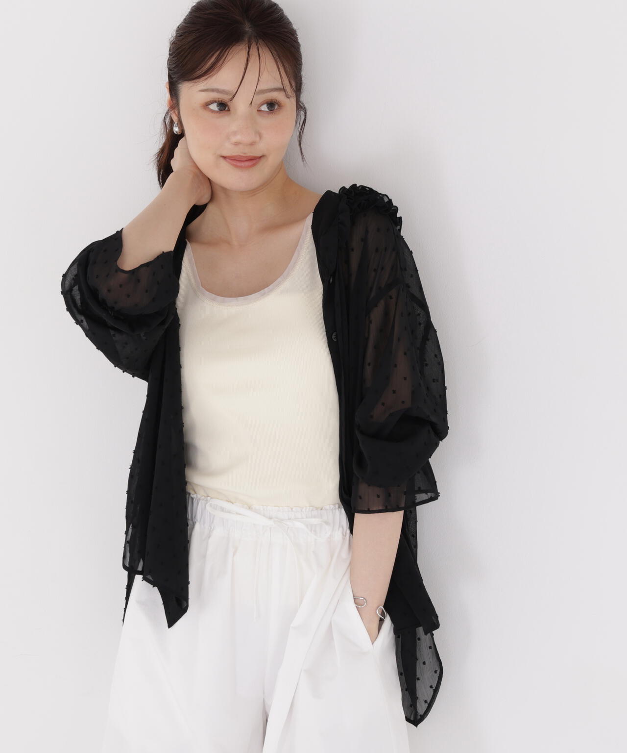 166cm B:78 W:56 H:83 S:24.5cm 着用サイズ:FR