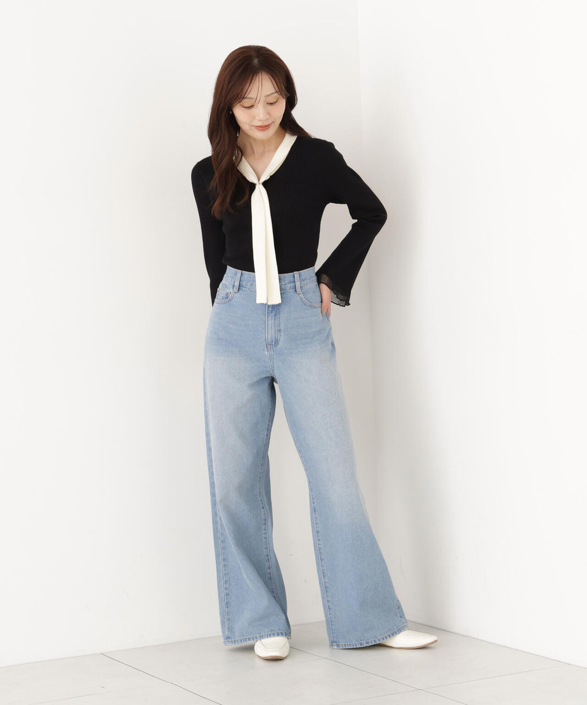 <a/mie>レースハイウエストワイドデニムパンツ