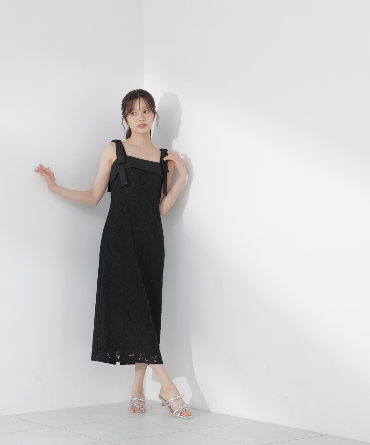 166cm B:78 W:56 H:83 S:24.5cm 着用サイズ:M
