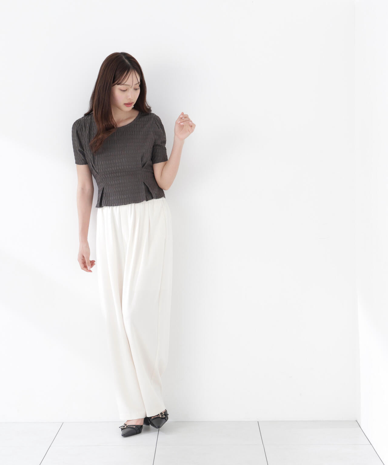 165cm B:82 W:59 H:86 S:25cm 着用サイズ:FR