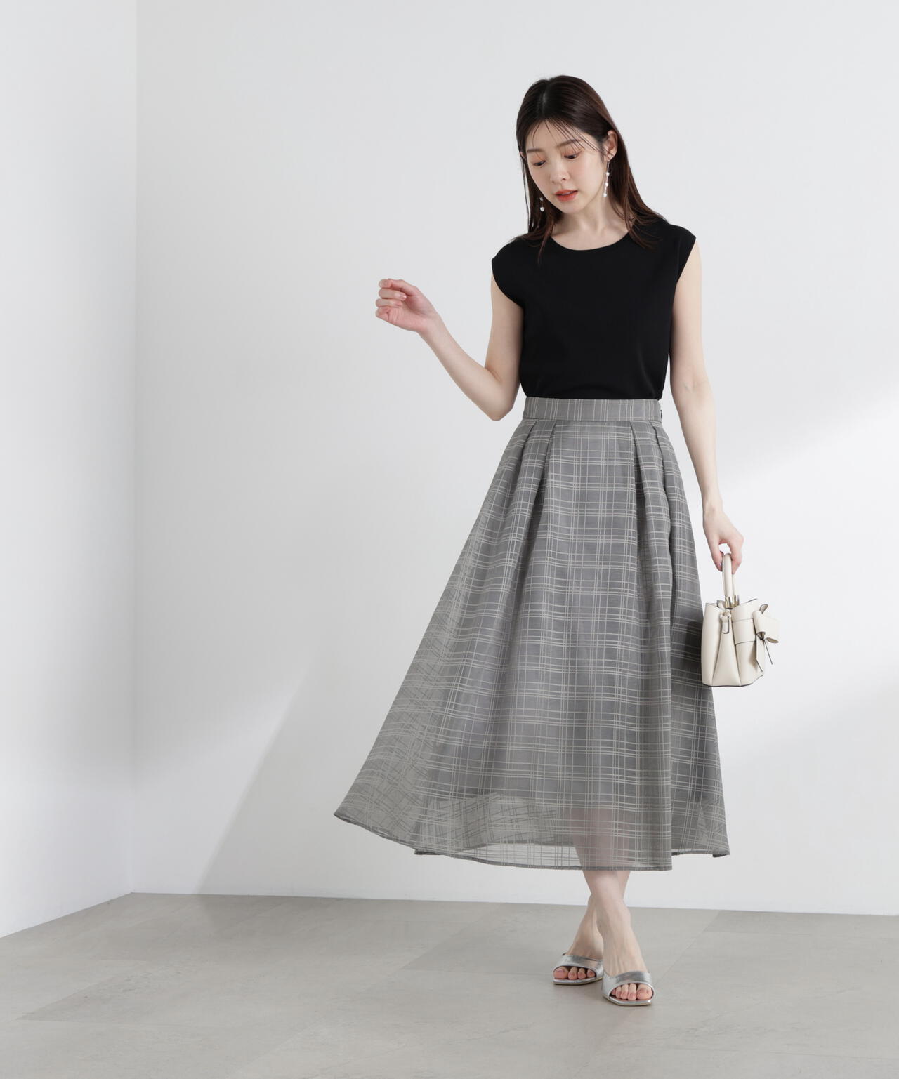 167cm 着用サイズ:FR