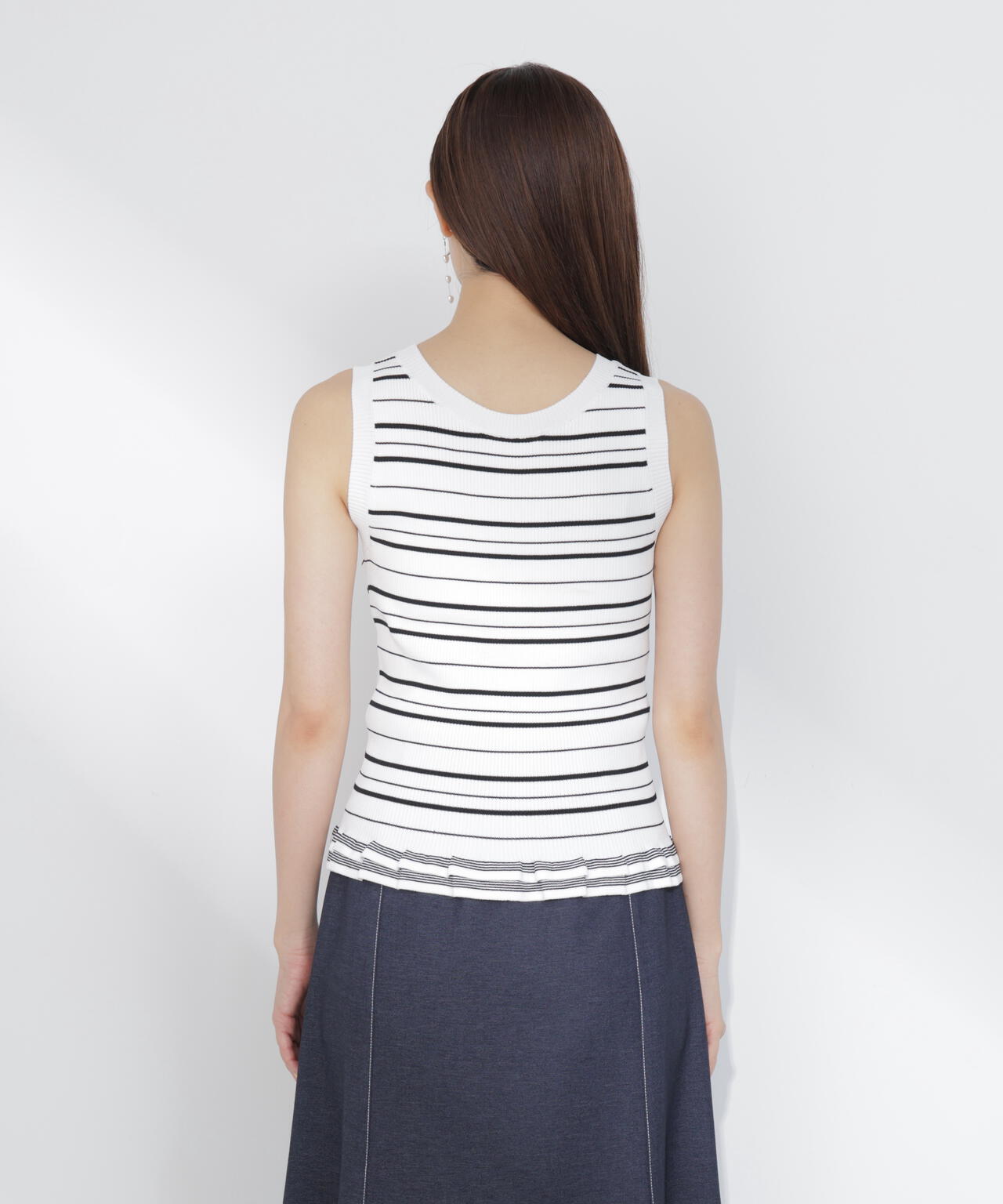 165cm 着用サイズ:FR